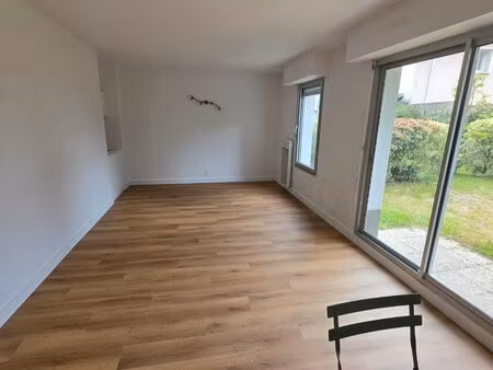 location 2 salles de consultation- cabinet médical