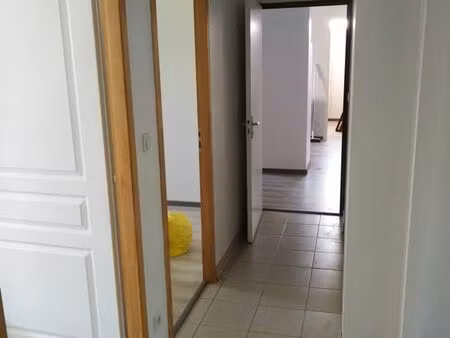 a louer espace pro plyvalent