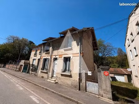 maison 3 pièces 95 m²