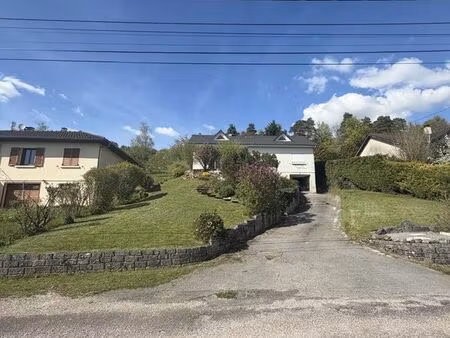 maison familiale 8 pièces 148 m²