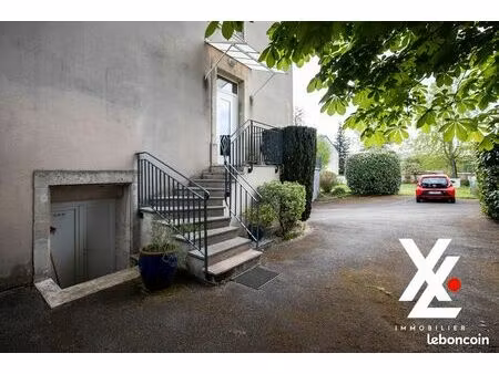 maison de ville 7 pièces 255 m²