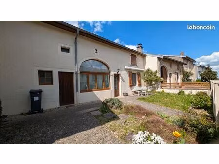 vends maison de village