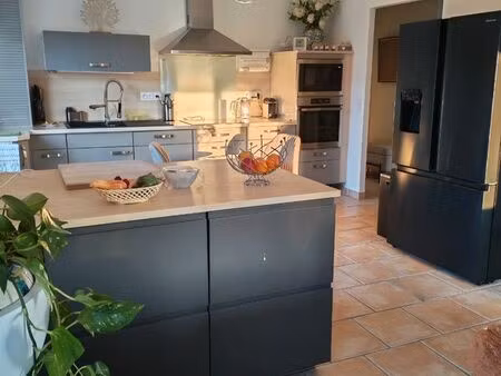 villa plein sud récente