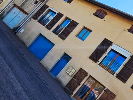 immeuble 4 appartements + garage