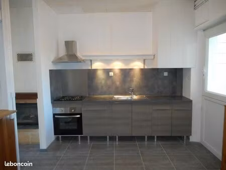 loue maison t3 nyoiseau