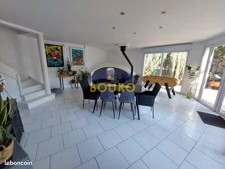 villa 6 pièces 169 m²