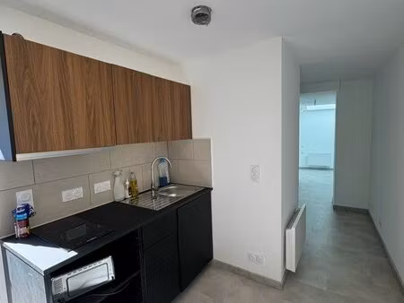 t1 bis meublé – toutes charges comprises – jean jaurès– cour privée