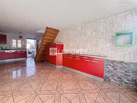 maison 4 pièces 92 m²