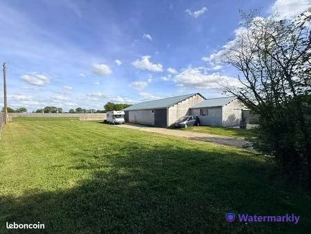 bien agricole 3237 m² bierné-les-villages