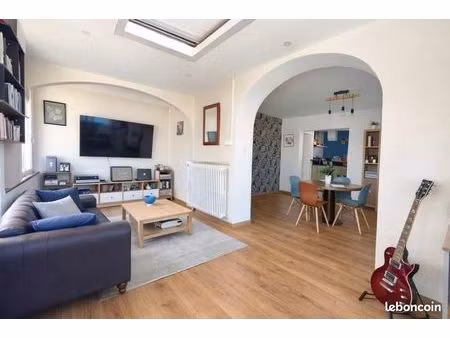 maison 4 pièces 95 m²