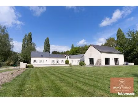 maison 11 pièces 277 m²