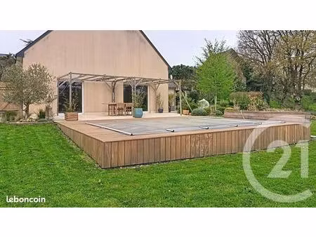 maison 5 pièces 169 m²