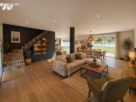 maison 6 pièces 170 m²