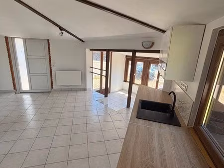 à louer maison individuelle avec terrain