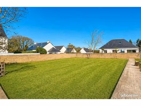 terrain 281 m² grand champ