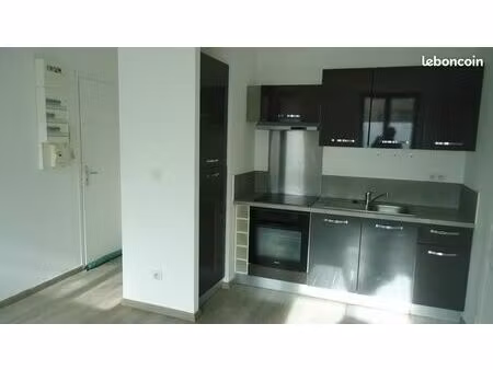 f2 hypercentre avec parking