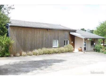 bien agricole 458226 m² soucé