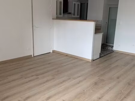 location appartement duplex 70 m²