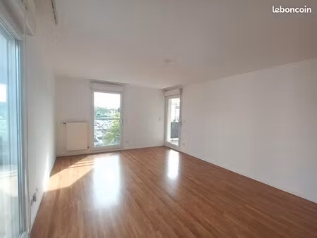 appartement t4