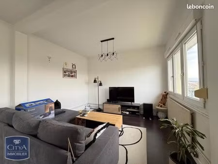 appartement 3 pièces 80 m²