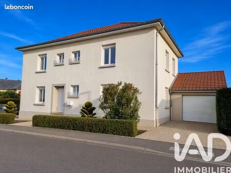 maison 8 pièces 157 m²