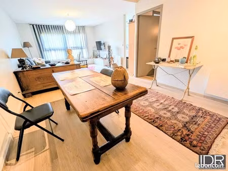 appartement 3 pièces 70 m²