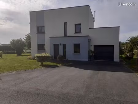 maison a chatres la foret 53600