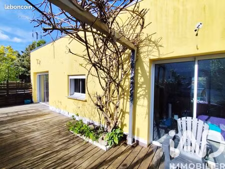 maison 2 pièces 49 m²