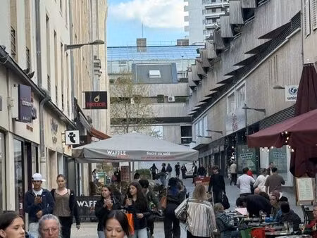 à céder – commerce de restauration rapide premium – emplacement n°1 hyper centre nancy