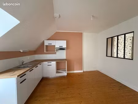 appartement non meublé coutances