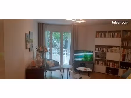 3 pièces traversant plein sud ascenceur