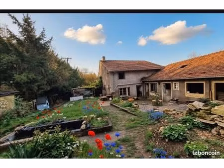 maison de caractère  vergers et dépendances inclus