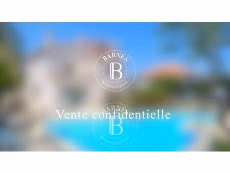 villa de luxe à vendre dans le quartier endoume