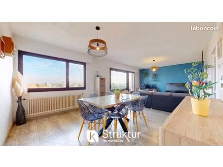 appartement 3 pièces 77 m²