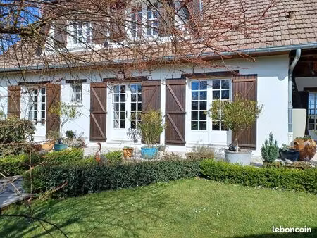 maison 6 pieces - 162 m2