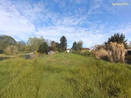 terrain 738 m² mareuil sur ourcq