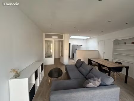 t2 meublé de 45 m² avec cour – emplacement idéal