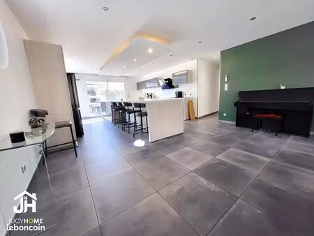 maison 5 pièces 142 m²