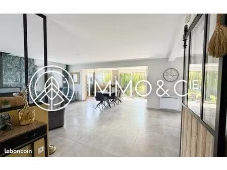 maison 5 pièces 137 m²