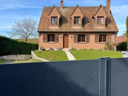 pavillon 7 pièces 145 m²