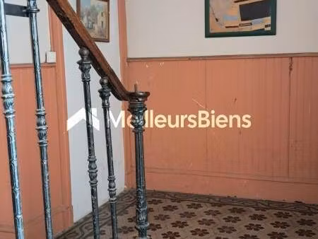 t2 rénové au coeur de la cité épiscopale