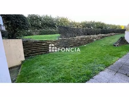 f1 bis  proche gare et lycées