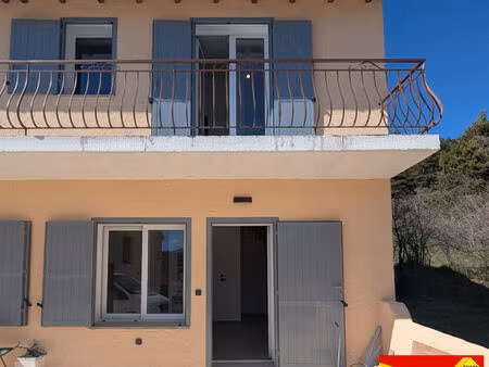 location annuelle t3 neuf d'environ 46 m²