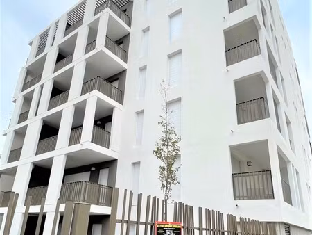 t3 avec balcon et parking à montpellier