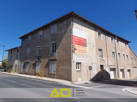 st albain - t2 rdc - entierement repeint