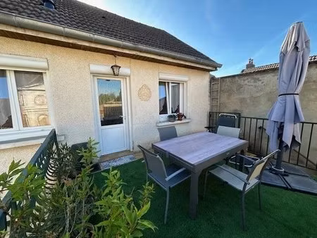 appartement t3 – centre-ville de seurre