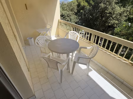 six fours les plages t2 + grande terrasse