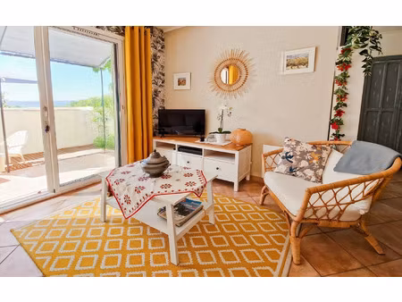 maison cucuron 73.74 m² t-3 à vendre  317 000 €