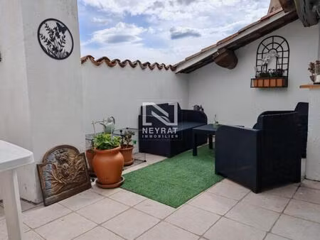 seillans - maison de village - terrasse de toit - cave acces rue