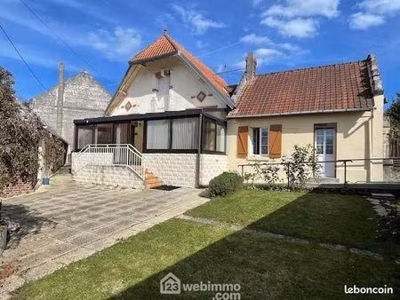 maison 6 pièces 141 m²